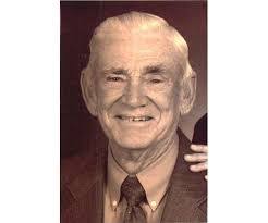 Edward Snoddy's Instagram, Twitter & Facebook