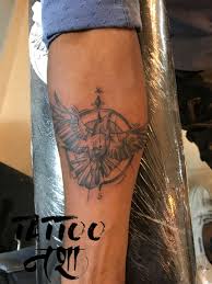 Eagle Tattoo Eagle Tattoo With Compass Compass Tattoo By Anurag Chouhan Tattoo Nasha Tattoos Eagle Tattoo Eagle Tattoos