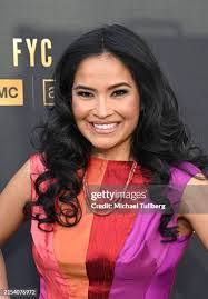 Deanna Jacobs's Instagram, Twitter & Facebook