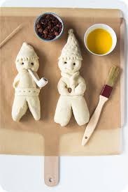 Grittibanz Selber Backen Leicht Gemacht Stutenkerle Und Weckmanner Stutenkerlrezept Samichlaus Weckmann Stutenkerl Are You Ready To Bake