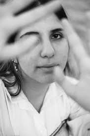 Grayscale Photo of a Pretty Woman · Free Stock Photo