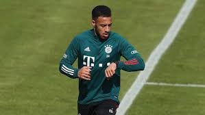 Corentin tolisso destroying great players corentin tolisso (born 3 august 1994) is a french young talent name: Verkaufskandidat Bei Bayern Corentin Tolisso Wieder Am Ball Kicker