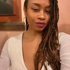 LaTrease Hawthorne and Derrell Brooks's Wedding Website