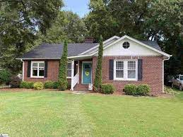 Although the main hotel is gone now, the neighborhood retains 17 charming victorian era cottages that all have lake access to masten lake. 4aabux3heowffm
