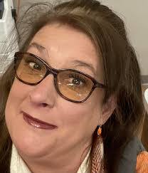 Lena Davenport's Instagram, Twitter & Facebook