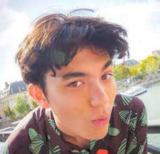 Heartstopper/AliceOsemanFansitePage🍂