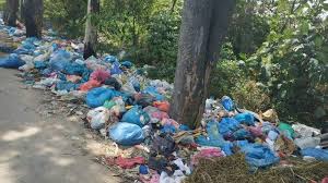Karena sebagai pasti tidak terlintas dipikiran kita akibat membuang sampah sembarangan ? Jarak Tempat Buang Sampah 2 Kilometer Warga Pilih Buang Sampah Di Pinggir Jalan Tribun Batam