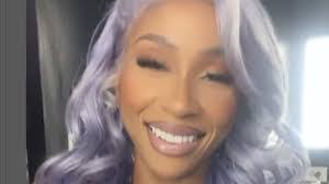 Diamond Love's Instagram, Twitter & Facebook