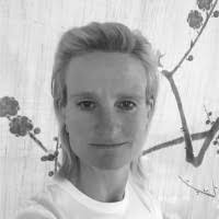 9 "Stefanie Veit" profiles