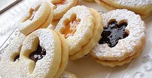 Scopri il modo migliore di preparare uova all'occhio di bue in 15 minuti. La Ricetta Calabrese Dei Biscotti Occhio Di Bue Alla Marmellata E Nutella La Cucina Di Bacco