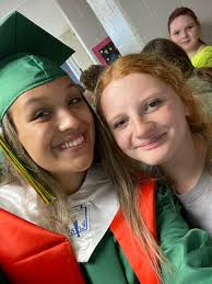 class of 2022 (@fzn2022)