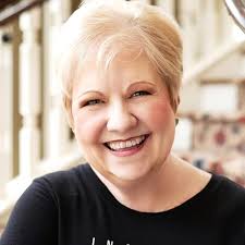 Kaleidoscope: Developing an Optimistic View of Life : Farr, Sheila, Graham,  Sher, Valenzuela, Melissa, Nesloney, Gloria, Hoop, Liz, Sonnier-Smith, Joni,  Daniels, Allison G., Reyes, Liza: Amazon.co.uk: Books