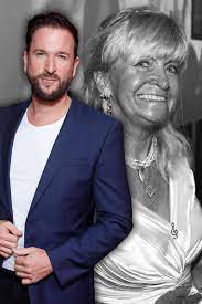 Dass ihre tochter in eine so weit entfernte stadt zieht, scheint claudia nicht so. Michael Wendler Seine Mutter Ist Uberraschend Verstorben Gala De