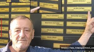 Asım' ın, Alim' in ve Şevket' in Kanlı gömlekleri