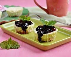 Mini Cheesecakes Aux Cassis Recipe Quick Cheesecake Mini Cheesecakes Mini Cheesecake Bites