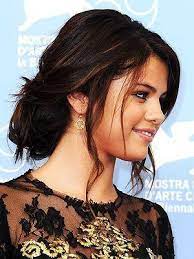 get selena gomez s sophisticated low bun selena gomez hair hair styles cute hairstyles for short hair