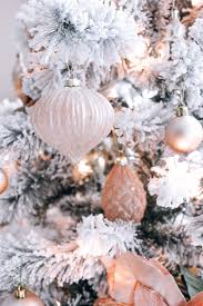 White Christmas Background Rose Gold Elegant Christmas Wallpaper Find the best aesthetic wallpapers on wallpaperaccess. rose gold elegant christmas wallpaper
