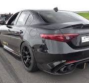 Alfa Romeo Giulia Quadrifoglio 2.9 V6 with Akrapovic Exhaust - REVS & DRAG  RACING!