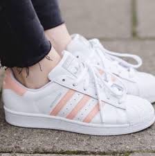 Adidas superstar bold damen stil code: Mikroskopisch Verbannung Margaret Mitchell Superstar Adidas Weiss Rosa Panda Faszinieren Geheimnis
