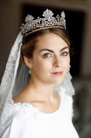 Pin di Debra Wildermuth su Tiaras