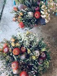 Need to send flowers to canberra from the other part of the world? Floral Heads Act Florist Canberra Florist