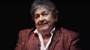 Mejora el estado de salud de Cacho Deicas que sigue internado