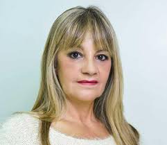 Toman fuerza voces por espacio para mujeres