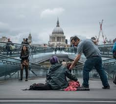 volunteer with the homeless in london