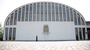 Musik i syd är en musikinstitution i skåne och kronoberg med syfte att ge människor tillgång till skapande och levande musikupplevelser. Medborgarhuset Eslovs Kommun