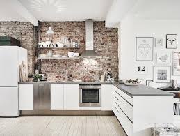 5 Pinterest Inspired Ideas To Beautify Your Kitchen Backsplash Ehow Com Kitchens Without Upper Cabinets Interior Design Kitchen House Interior Design Kitchen