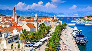 It is a fascinating place to just wander and also contains a range of. Klimatabelle Trogir Wassertemperatur Beste Reisezeit Wetter