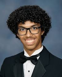 🎓 **Senior Spotlight: Saleh Saleh** 🎓 Meet **Saleh Saleh**, an  outstanding senior with big plans for the future! 🚀 🏫 **Next Stop:**  University of Central Florida (UCF) ⚡ **Major:** Electrical Engineering 🌟  **