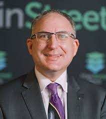 Cary Thomas's Instagram, Twitter & Facebook