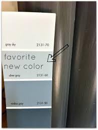 Benjamin moore natura® paints offer a vast range of colour choices. A Delightful Design Foyer Paint Colors Family Room Paint Paint Color Inspiration