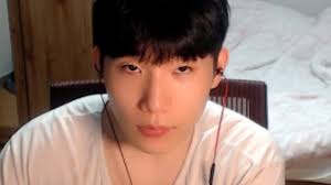 처음 가장 큰 사건은 저라뎃과 섹과스 사이에서 일어난 일이다. ì €ë¼ëŽƒ ë‚˜ë¬´ìœ„í‚¤