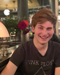 Daniel (@shoe_man_dan) • Instagram photos and videos