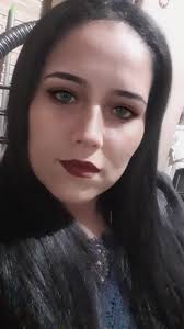 Os vídeos de Caroline Gabilane (@carolinegabilane) com kream bebiisan  edition