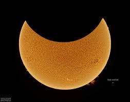 In 2021, there will be two eclipses of the moon, two eclipses of the sun, and no transits of mercury. Svwpe7pvlk4 Bm