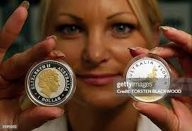 Leslie Penny's Instagram, Twitter & Facebook