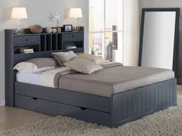 Pin massif gris, tête de lit avec rangements, 2 tiroirs sur roulettes, dimensions totales : Lit Mederick Avec Rangements Et Tiroirs 140x190cm Pin Blanc Lit 160x200 Avec Rangement Lit Rangement Tete De Lit Avec Rangement