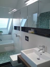 Dank rutschfester unterseite bleibt die bodenmatte. Blaues Mosaik Im Bad Modern Badezimmer Dusseldorf Von Ludwig Steup Gmbh Houzz