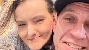 Fundraiser for Angela Fowler by Barry McCaslin : Ronney & Angela Fowler  need our help: Angela's health crisis