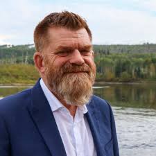 This should be obvious for anyone seeking to lead Alberta's conservatives. 