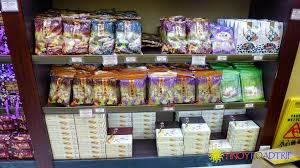 Hong Kong My List Of Best Souvenirs Or Pasalubong To Bring Home Hong Kong Souvenir Bring It On