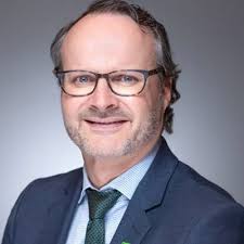 Anshuman Narayan (@AnshumanN84)