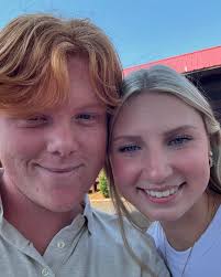 Happy 18th birthday to the most beautiful lady I know. Thank you for being  by my side through hard times and easy times. God truly blessed me with the  most amazing girlfriend