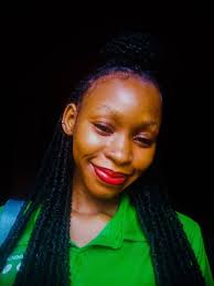 You can only add two toppings to this vanilla ice cream. What you choosing? 