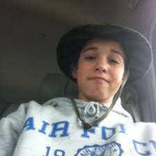 Joe Goins (@joegoins3)