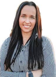 County officials serving up a sweet treat at the Louisburg Picnic