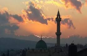 تقام صلاة الفجر عندنا في الجامع بعد الأذان بربع ساعة في رمضان، هل صلاتنا صحيحة في وقتها؟ ÙˆÙ‚Øª ØµÙ„Ø§Ø© Ø§Ù„ÙØ¬Ø± ÙˆØ§Ù„Ø³Ø­ÙˆØ± Ø¶Ù…Ù† Ù…ÙˆØ§Ù‚ÙŠØª Ø§Ù„ØµÙ„Ø§Ø© ÙÙŠ Ø¥Ù…Ø³Ø§ÙƒÙŠØ© Ø±Ù…Ø¶Ø§Ù† 2021